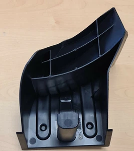 Ryobi Mulch Wedge for Petrol Lawn Mower RLM53190SV 5131033968 - Picture 1 of 2