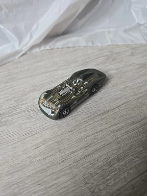 Hot Wheels 1999 Turbolence verde con llamas Foto 1 de 4