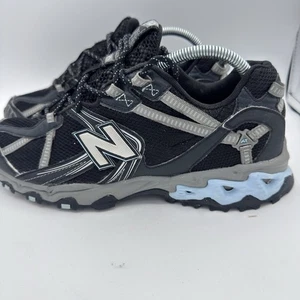 New Balance All Terrain 572 Damengröße 10 blau/grau WT572BB - Bild 1 von 8