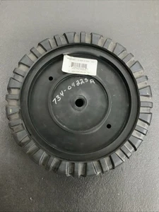 Conjunto de rueda MTD 73404223A para caminar detrás de YardMan 12A-569T401 - Imagen 1 de 2