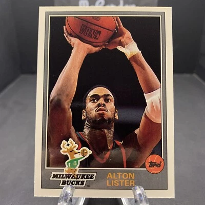 1992-93 Topps Archives Alton Lister #17 Milwaukee Bucks - Image 1 of 2