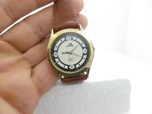 RELOJ VINTAGE CABALLERO MUY BONITO FC AÑOS 90 FUNCIONA OK LOTE WATCHES - Imagen 1 de 10