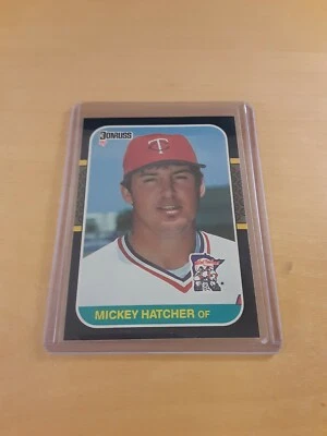 1987 Donruss #491 MICKEY HATCHER Minnesota Twins Baseball Card, Outfielder(MINT) - Image 1 of 2