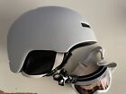 GIRO White Ski/Snowboard Helmet 52cm-55.5cm Small - Goggles included