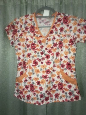 Women’s Scrub Top - Image 1 of 3