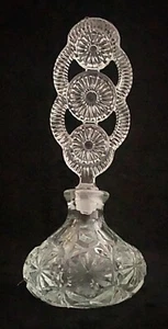 Vintage Kunstdekor geschnitten klar geschnitten Glas Parfüm Flasche mit verziertem Stopper 1930er - Bild 1 von 6