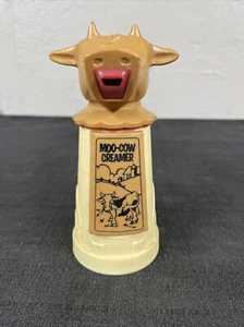 Vintage Plastic Moo Cow Creamer Pitcher Whirley Industries Warren PA - Picture 1 of 12