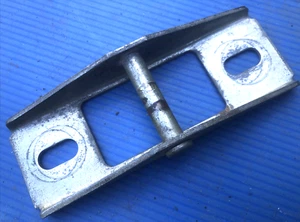 CUDA CHARGER TRUNK PANEL LID STRIKER LATCH NICE - Picture 1 of 8