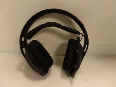 Plantronics Rig 800HS Wireless Gaming Headset PS4 READ POWER-ON TESTED ONLY - Image 1 of 4