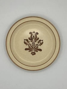 Vintage 1976 Pfaltzgraff Village 7” Bread, Dessert Plate Pre-owned. - Picture 1 of 3