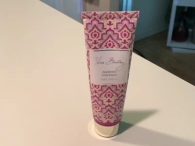 CREMA DE MANOS VERA BRADLEY Appleberry Champagne 1 OZ tamaño de viaje NUEVO SELLADO Foto 1 de 4