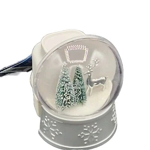 Yankee Candle Snow Globe with Light Silver Deer Scentplug Diffuser New - Picture 1 of 11
