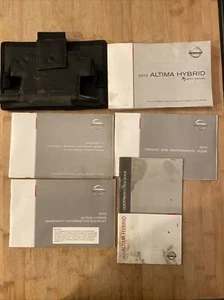 2010 Nissan Altima HYBRID Owners Manual Set With Case And Supplements - Picture 1 of 1