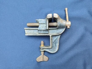 Vintage Hardy #2 kleine Tischklemme Schraubstock Made in USA mit Amboss 2 Zoll Backen - Bild 1 von 6