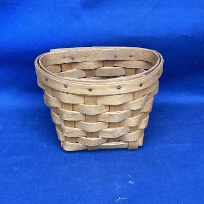 Vintage Longaberger Basket Handwoven Miniature Wall Berry Basket 3.5H ❤️blt10m1 - Image 1 of 4