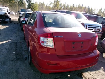 SX4       2008 Front Door Trim Panel 31028242 Foto 1 de 4