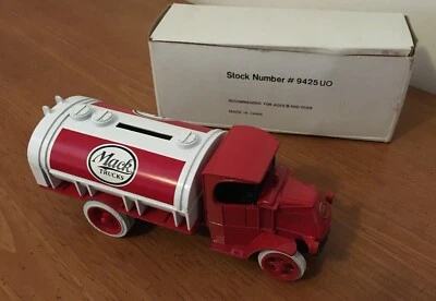 Camión cisterna ERTL Texaco Sky Chief 1926 Mack Bull Dog #9425UO Die-Cast Bank nuevo en caja Foto 1 de 4