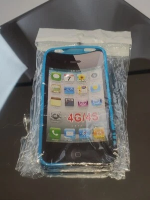 Funda Antigolpes Apple iPhone 4 y 4S Diseño Mariposa Azul Foto 1 de 3