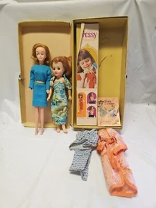 VINTAGE TRESSY AND CRICKET DOLLS W OUTFITS - Picture 1 of 17