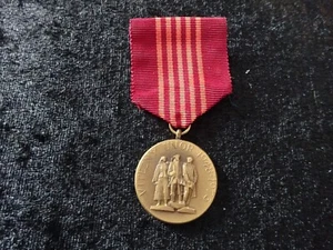 90) CZ CSSR Checoslovaquia​i Orden 1948-73 25 años medalla conmemorativa - Imagen 1 de 4