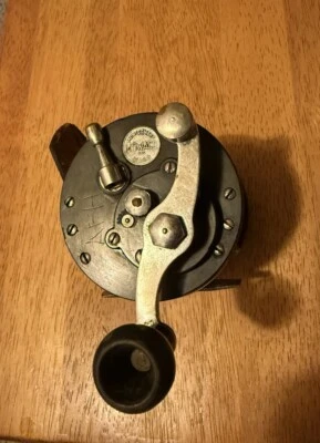 Carrete de pesca vintage Montgomery Ward "Mowaco" carrete de fundición de cebo de 250 yardas Foto 1 de 4