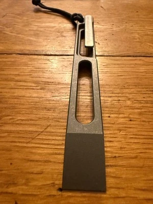 NUEVO Nice Guy Machine Co Plain Jane Pry 2.0 NGMCo. Versión actualizada Foto 1 de 4