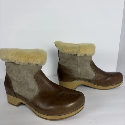 DANSKO Woman's Bettie Ankle Boot Size 9 1/2 Shearling Lined Tan Leather - Image 1 of 4