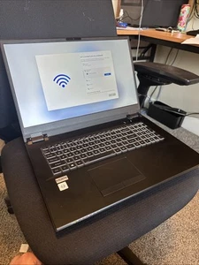 Prostar Clevo 2070 17in Laptop, Nvidia 2070, 8750H I-7, 16gb Ram, 1080p Gsync - Picture 1 of 8