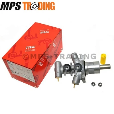 Land Rover Discovery 4 Range Rover Sport Brake Master Cylinder TRW LR014570G - Image 1 of 4