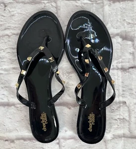 Charlotte Russe Damenschuhe 10 goldfarbene Nieten schwarze Sandale Flip-Flop - Bild 1 von 6