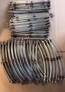 LIONEL O-27 44 pezzi di binari per un layout - Foto 1 di 4