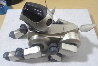 Junk Sony Aibo ERS-210 Silver color No Tested For Parts RARE unit only Japan - Image 1 of 4
