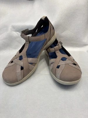 Сандалии желтовато-коричневые Cobb Hill By New Balance Irene - Изображение 1 из 4