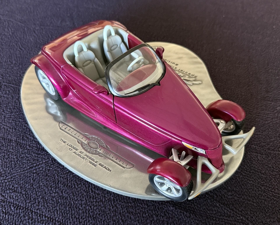 普利茅斯 PROWLER 1996 卵石海滩 Concours Ltd Ed 比例模型 VIP 礼品克莱斯勒 — 第 1/4 张图片