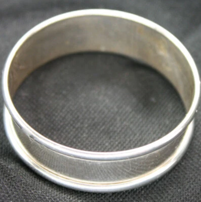 Anillo de servilleta redondo liso Webster STERLING vintage Foto 1 de 3