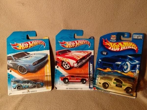 2002, 2010 Mattel Hot Wheels 1:64 Dixie Challenger Dodge Drift & Power Wagon - Bild 1 von 10