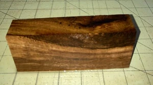 Un legno di Kolohala/fagiano piumato hawaiano ~ 5 1/4" x 2 1/4" x 1" (#33) - Foto 1 di 6