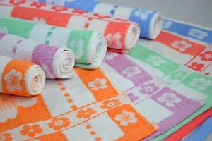 5 Stück Gästehandtücher 30cm x 50cm Handtuch Badetuch Duschtuch Baumwolle YSN 13 - Bild 1 von 4