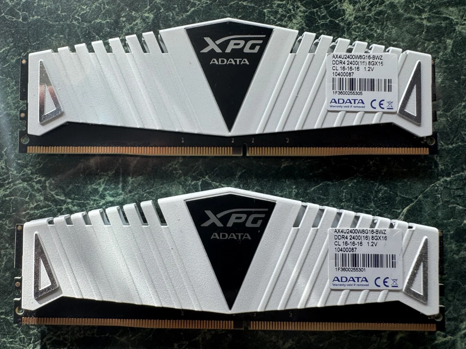 Lote de 12 tarjetas de memoria de escritorio mixtas de 4 GB y 8 GB DDR4 y DDR3 ¡¡Funcionan muy bien!!! Foto 1 de 4