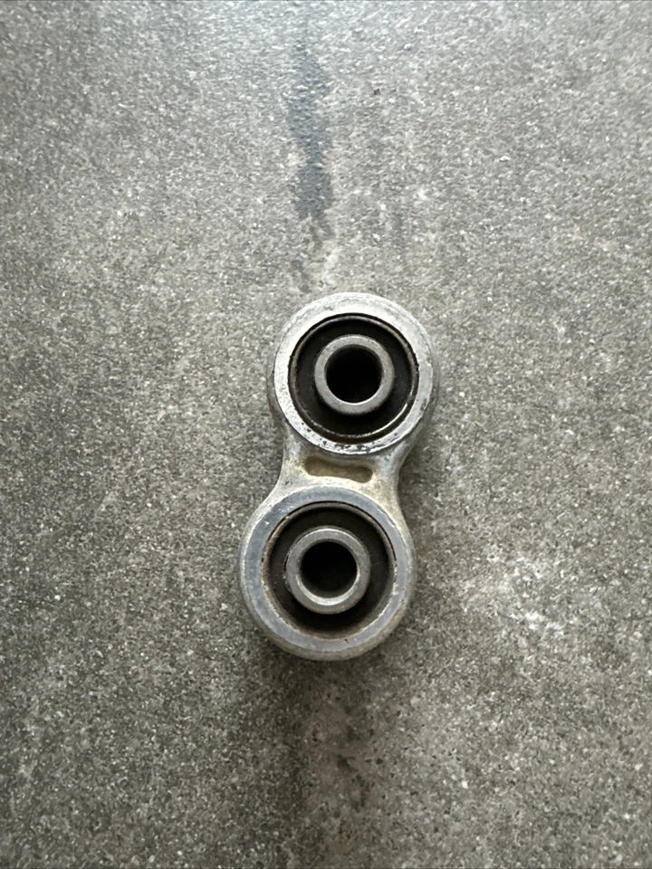 Suzuki RM125 1984 1985 OEM usado amortiguador/silenciador #14770-40000 Foto 1 de 4