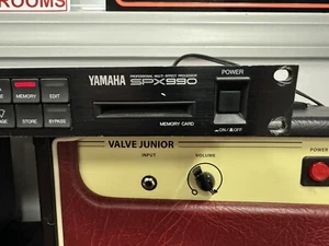 Yamaha SPX990 Professional Multi-Effects Processor - Picture 1 of 8