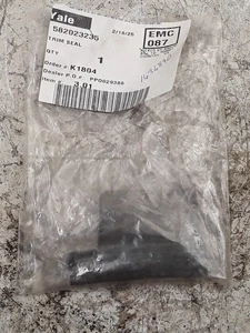 Yale 582023235 Trim Seal - Bild 1 von 4