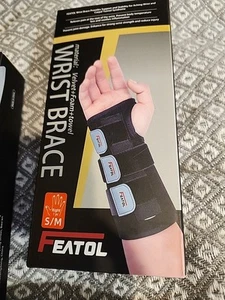 FEATOL Wrist Brace for Carpal Tunnel Adjustable Support Right Hand Small/Medium - Picture 1 of 3