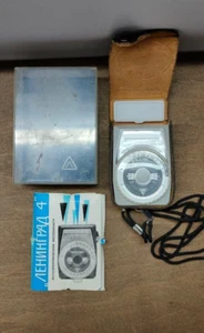 Exposure meter Leningrad 4, type U11/4, USSR - Picture 1 of 11