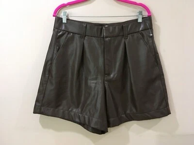 Novo Shorts de Couro Vegano Abercrombie & Fitch Cintura Alta Marrom Escuro Grande Feminino’ - Imagem 1 de 4