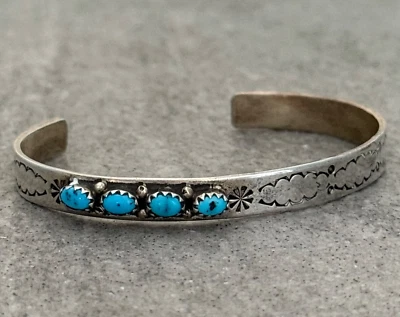 Vintage Native American NAVAJO SLEEPING BEAUTY Turquoise Sterling Bracelet - Image 1 of 4