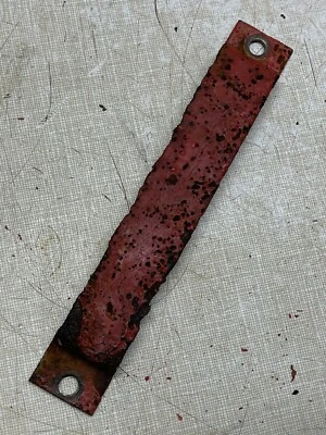 1962 Wheel Horse 702 Tractor Battery Clamp - Изображение 1 из 3