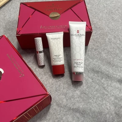 Elizabeth Arden NY 8 horas ocho horas crema manos labios y piel protector conjunto de 3 piezas nuevo Foto 1 de 4