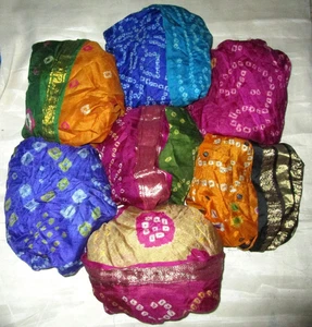 LOT PURE SILK Vintage Sari REMNANT Fabric 7 Pcs 1 ft Bandhani Doll #ABCVG - Picture 1 of 1