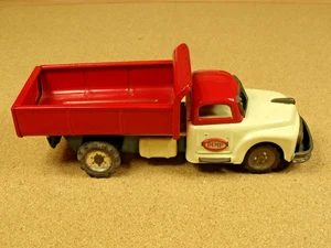 OLD VINTAGE S.S.S. TIN FRICTION DUMP TRUCK 7.5 INCHES JAPAN - Picture 1 of 12